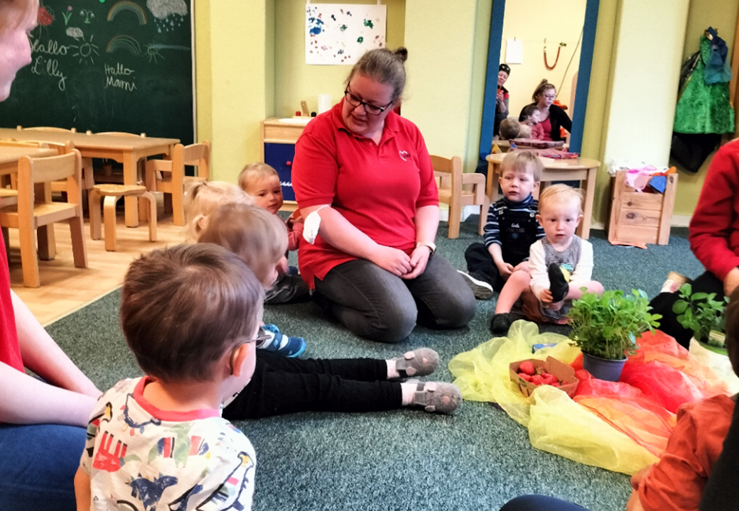 Kita Regenbogen feiert